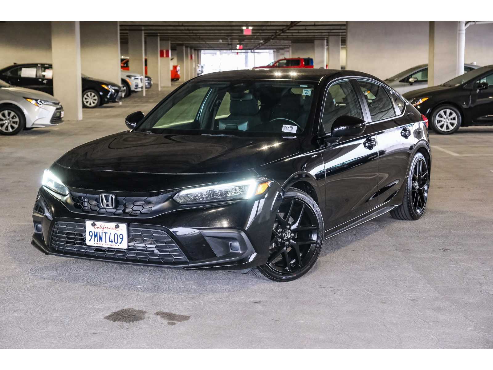 2024 Honda Civic Hatchback Sport's photo