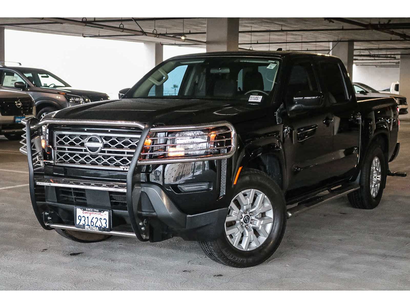 2023 Nissan Frontier SV