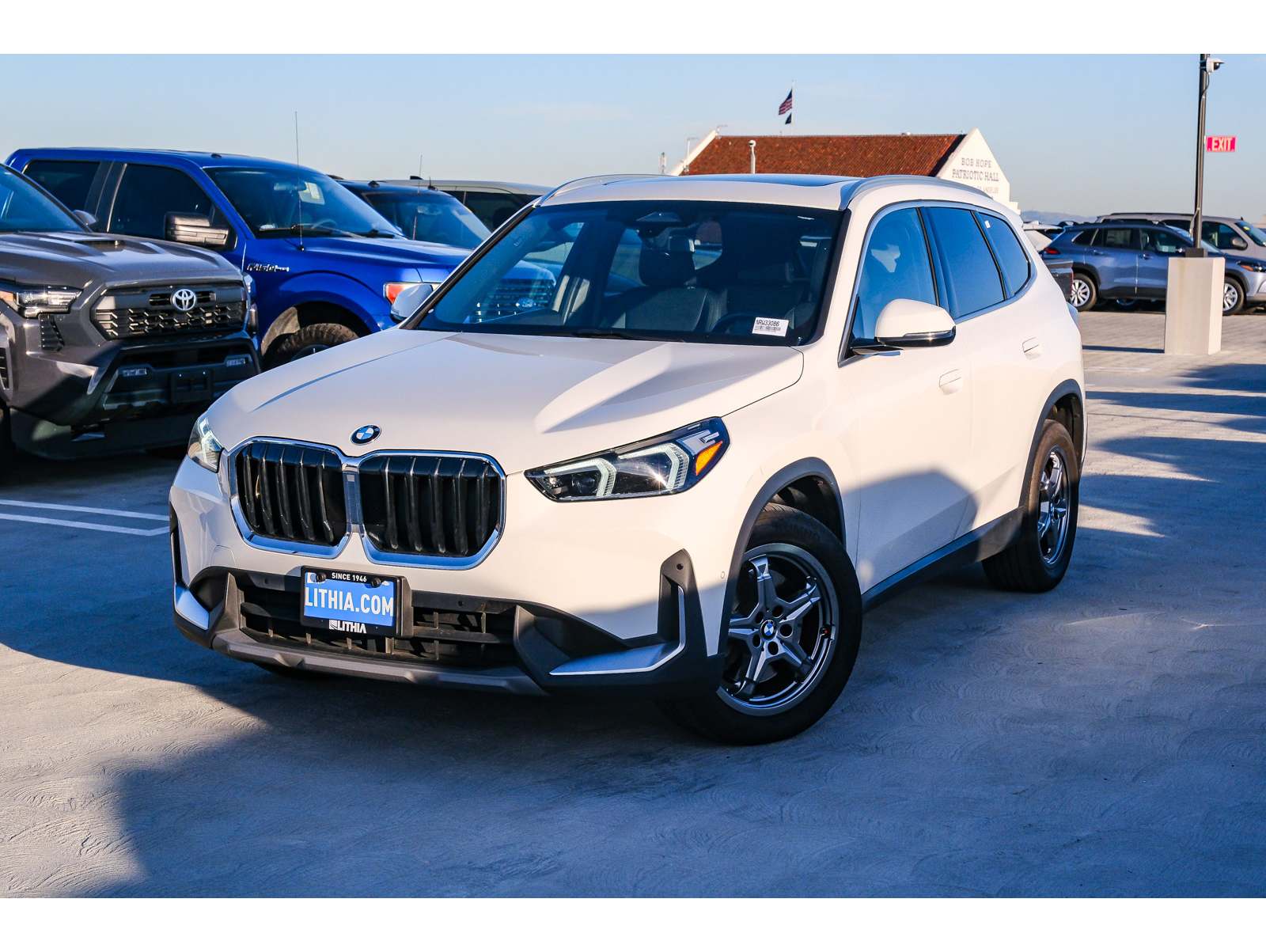 2023 BMW X1 28i's photo