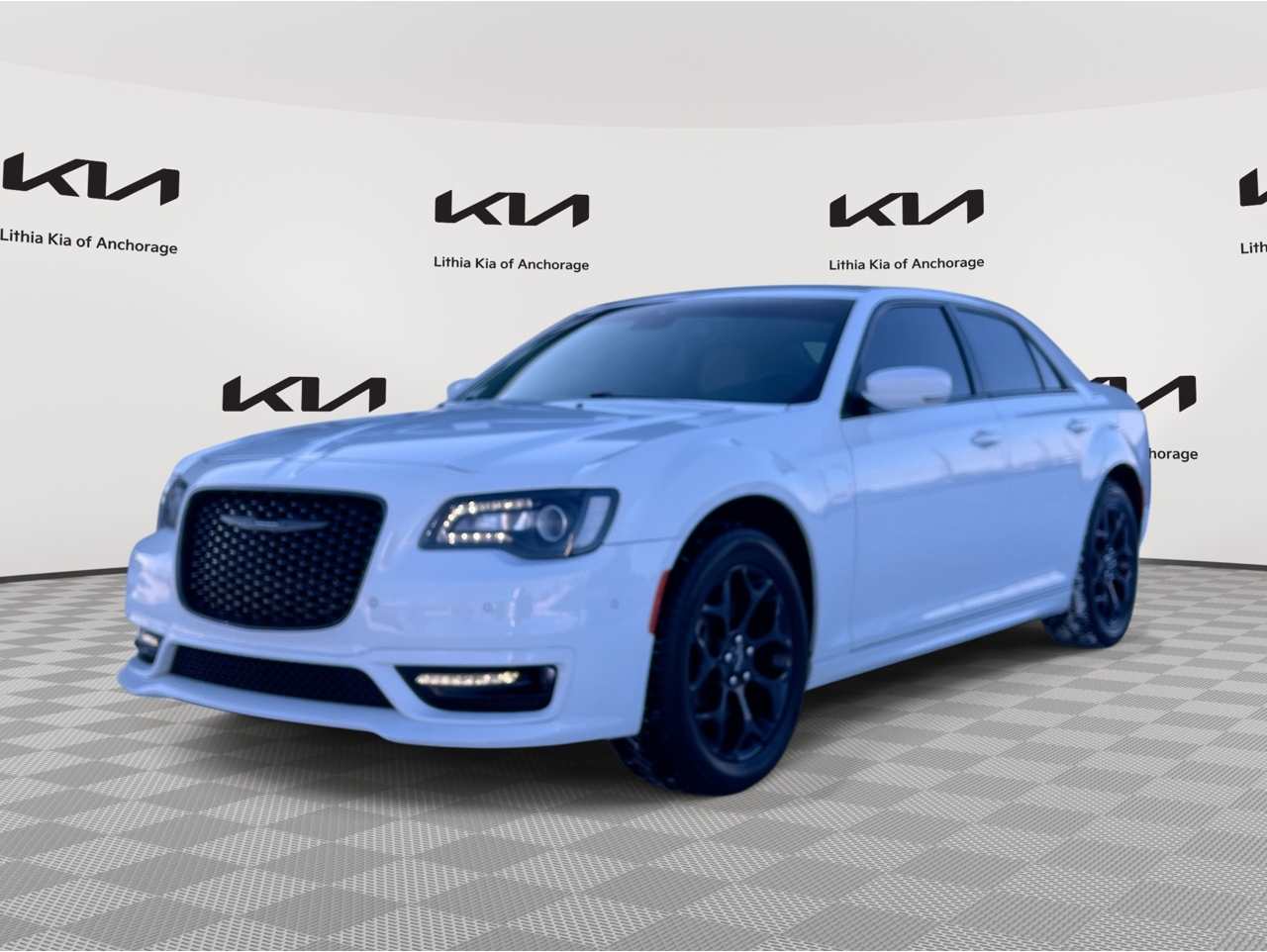 2022 Chrysler 300 Touring L