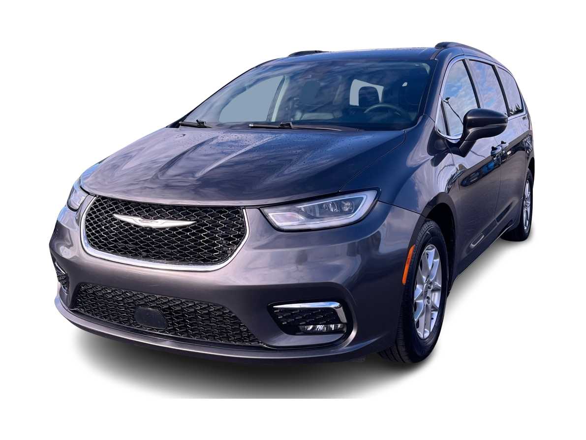 Thumbnail: 2022 Chrysler Pacifica - 1