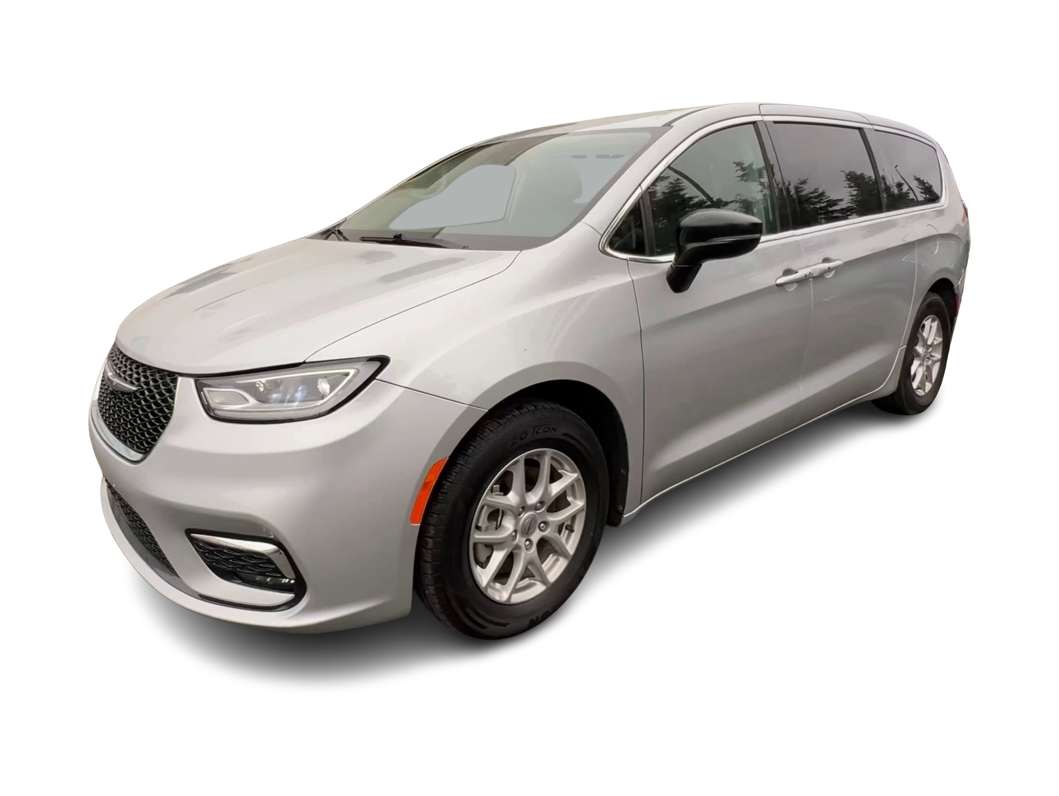 Thumbnail: 2024 Chrysler Pacifica - 1