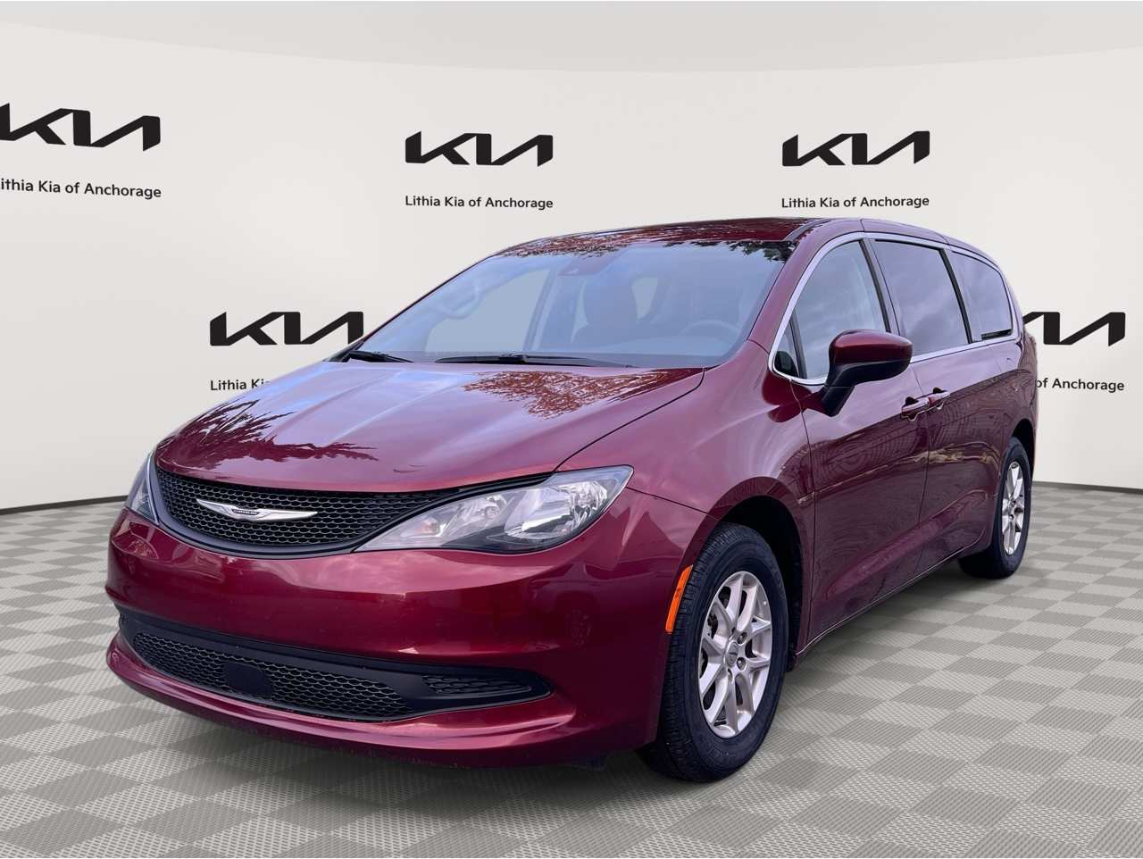 2023 Chrysler Voyager LX
