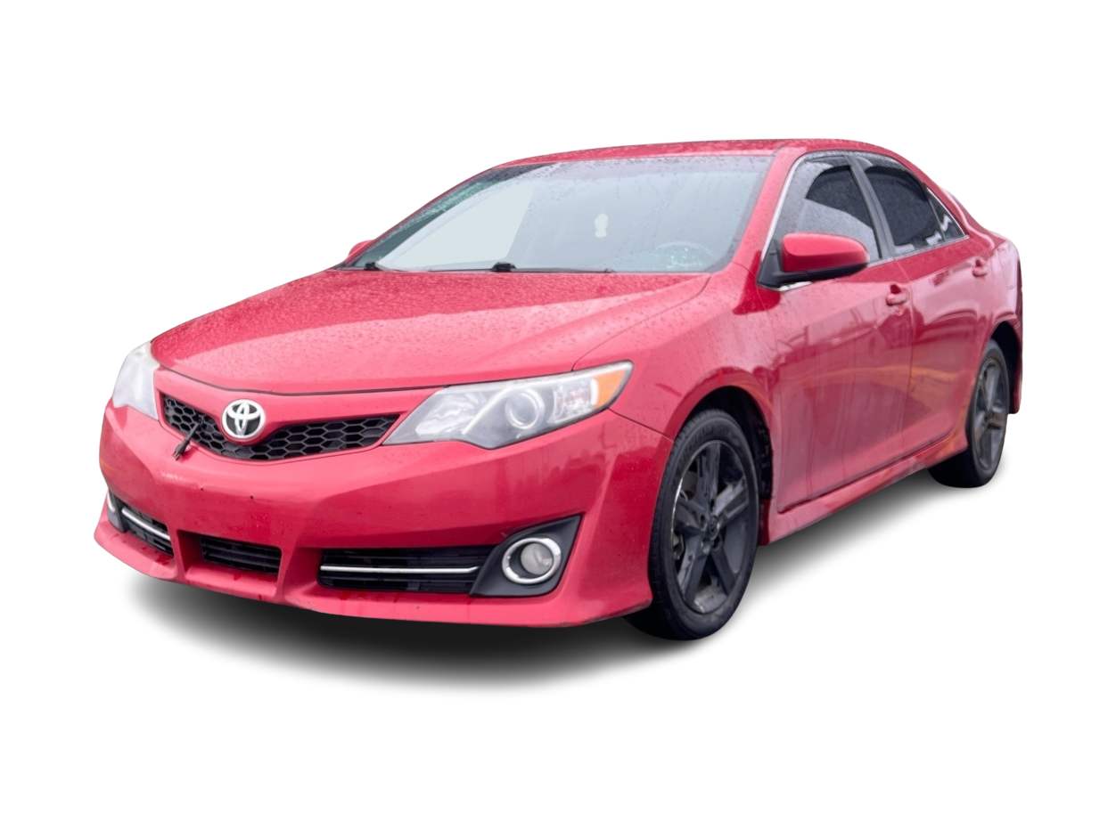 2014 Toyota Camry SE -
                  Anchorage, AK