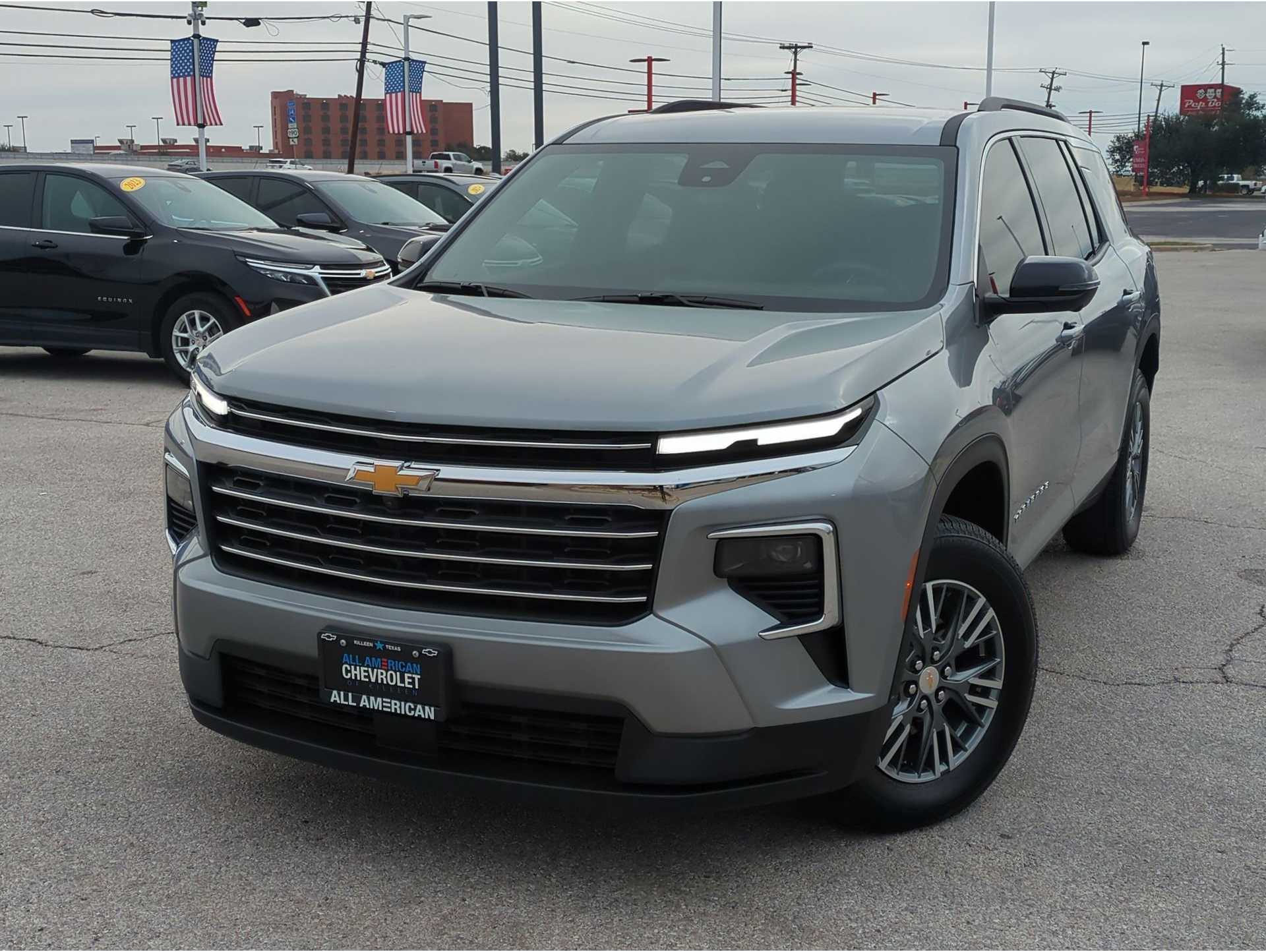 2026 Chevrolet Traverse LT's photo