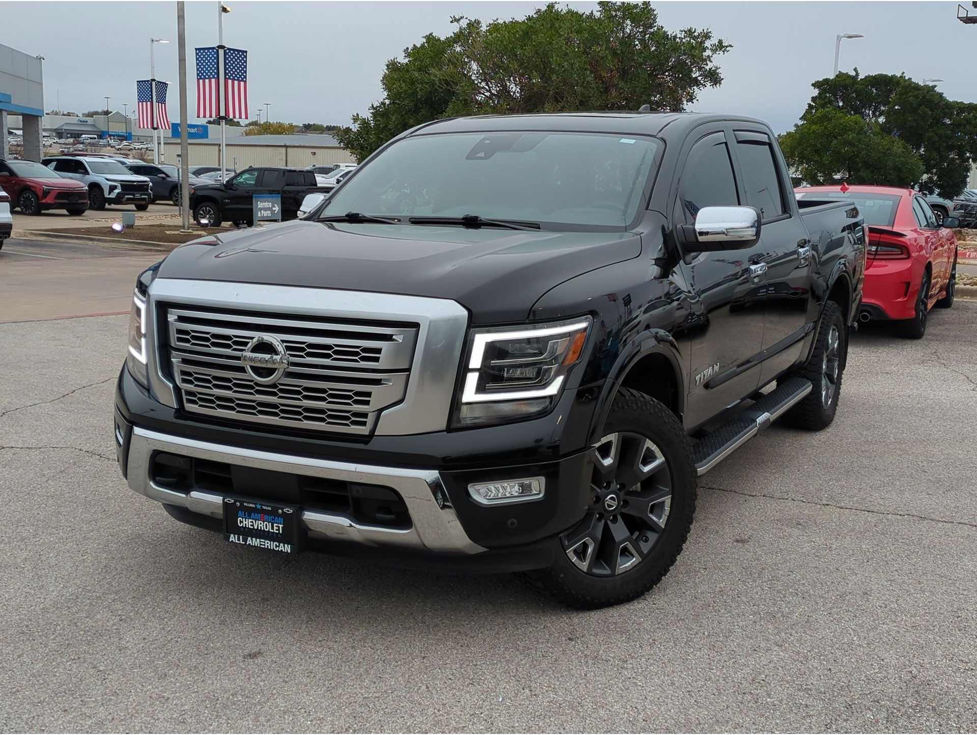 2022 Nissan Titan Platinum Reserve's photo