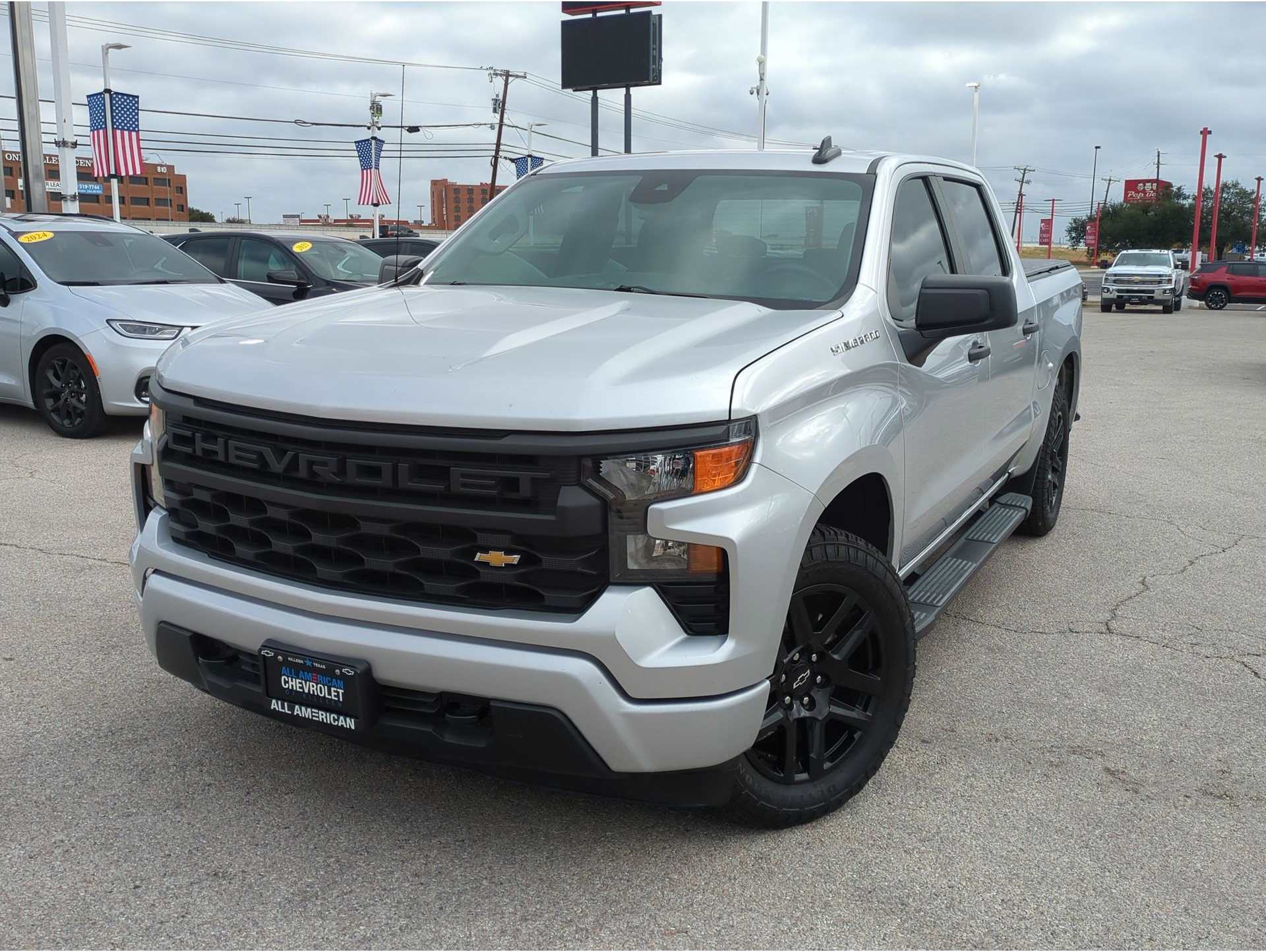 2022 Chevrolet Silverado 1500 Custom