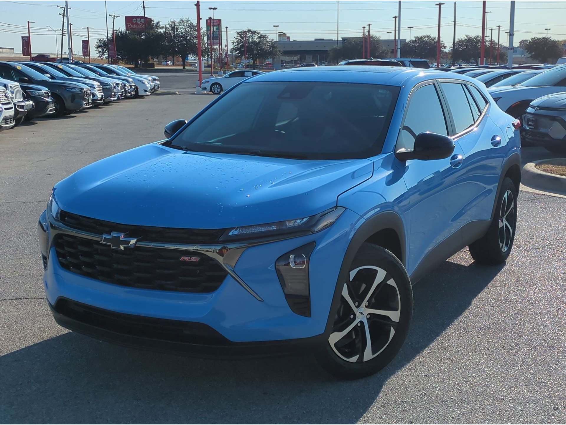 2024 Chevrolet Trax RS's photo