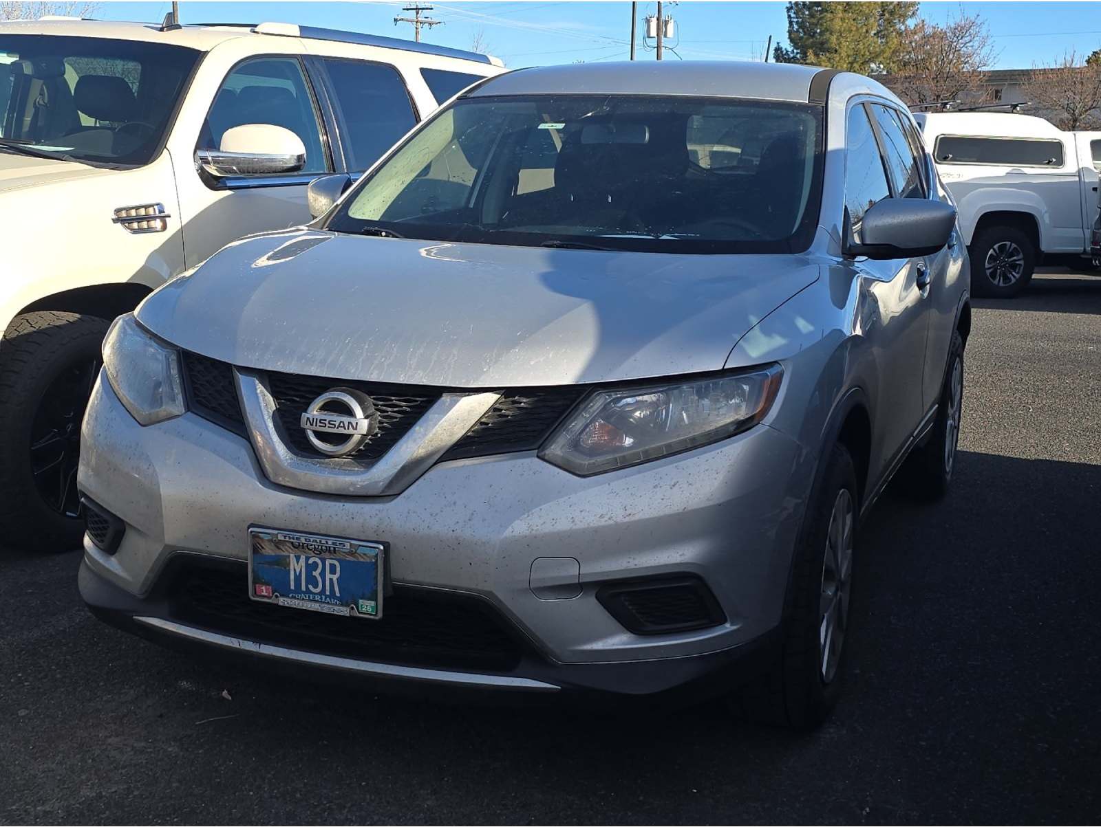 2016 Nissan Rogue S's photo