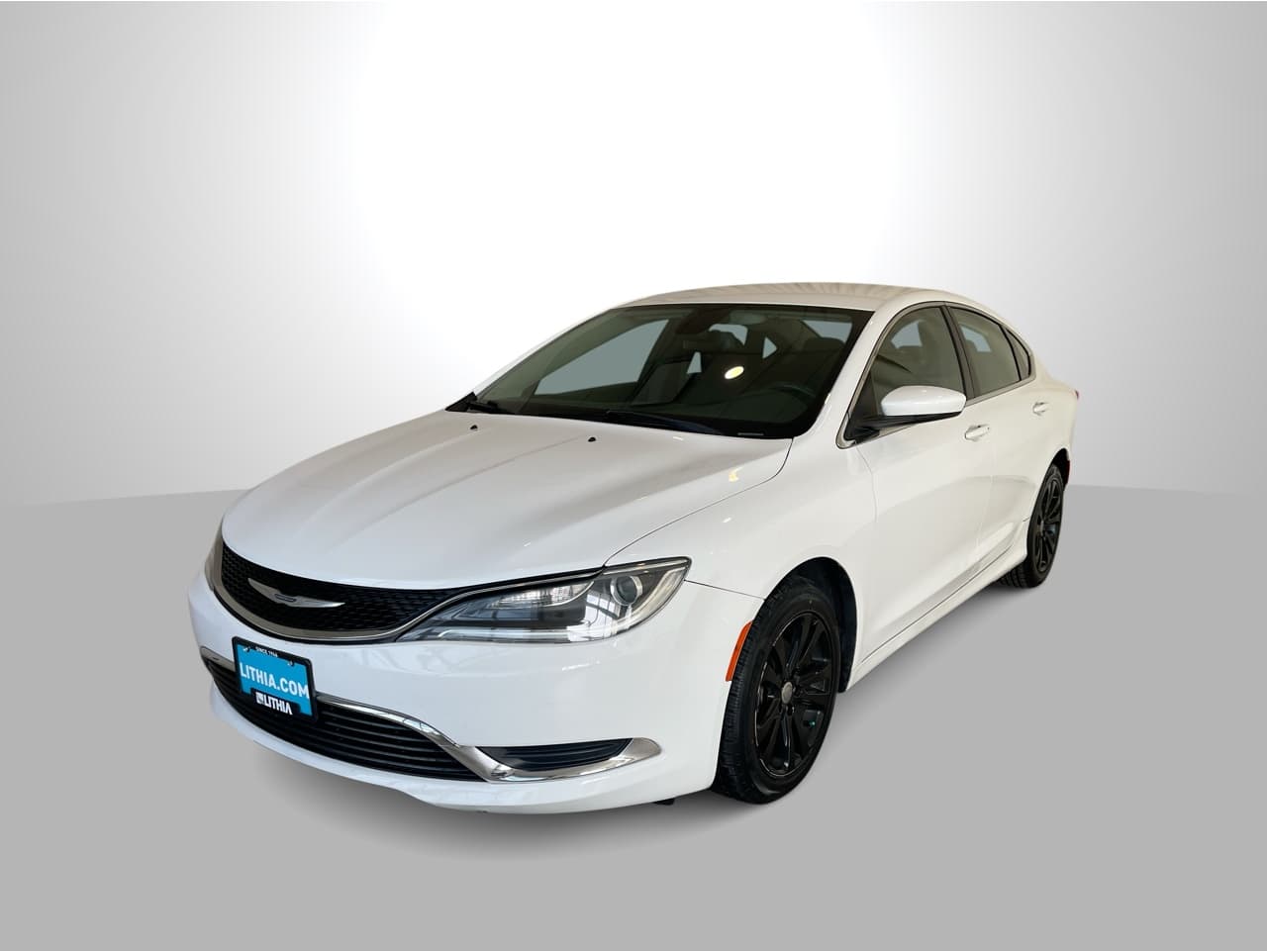 2016 Chrysler 200 Limited's photo