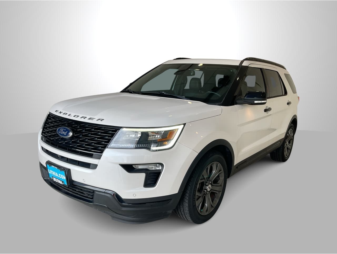 2018 Ford Explorer Sport's photo