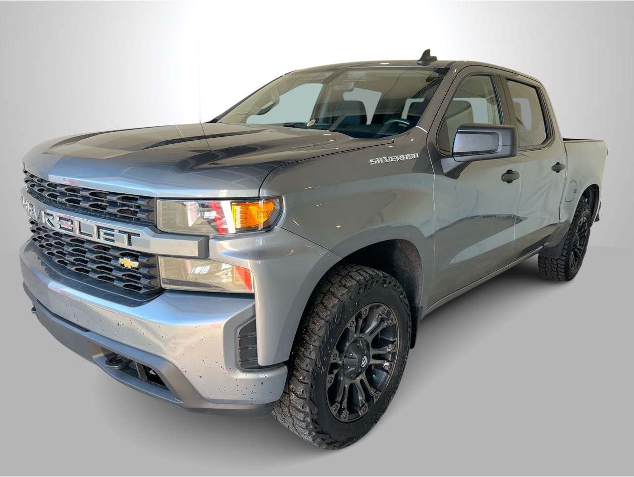 2021 Chevrolet Silverado Custom's photo