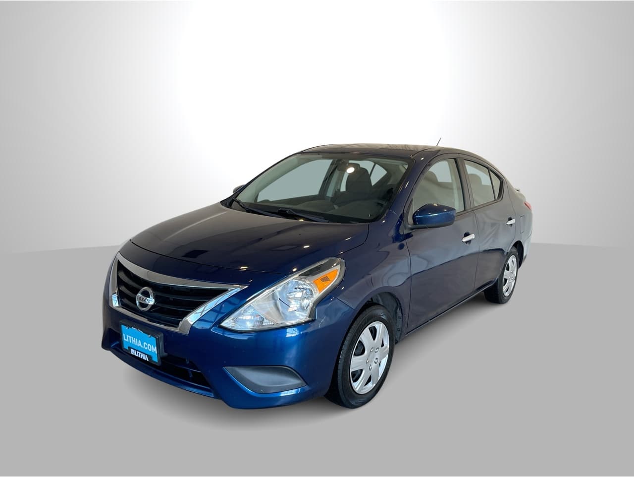 2019 Nissan Versa Sedan SV's photo