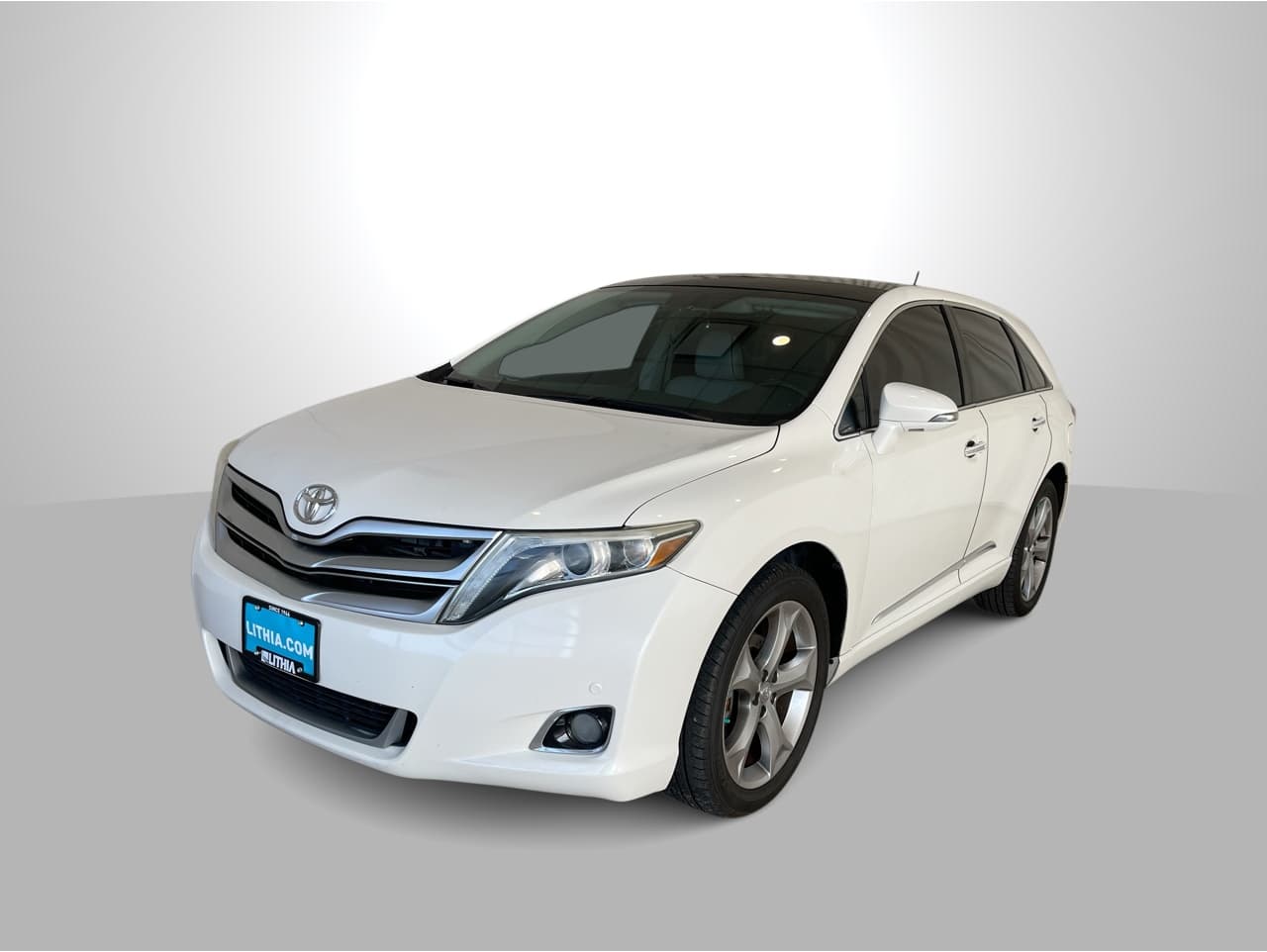 2015 Toyota Venza Limited's photo