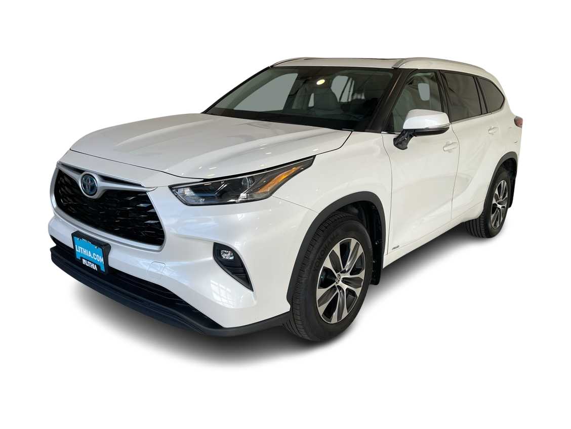Thumbnail: 2022 Toyota Highlander - 1