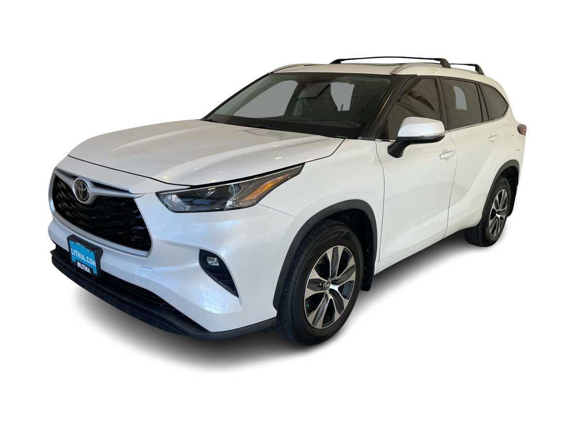 Thumbnail: 2022 Toyota Highlander - 1
