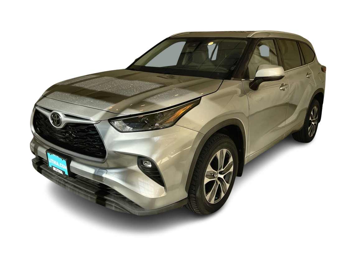 Thumbnail: 2022 Toyota Highlander - 1