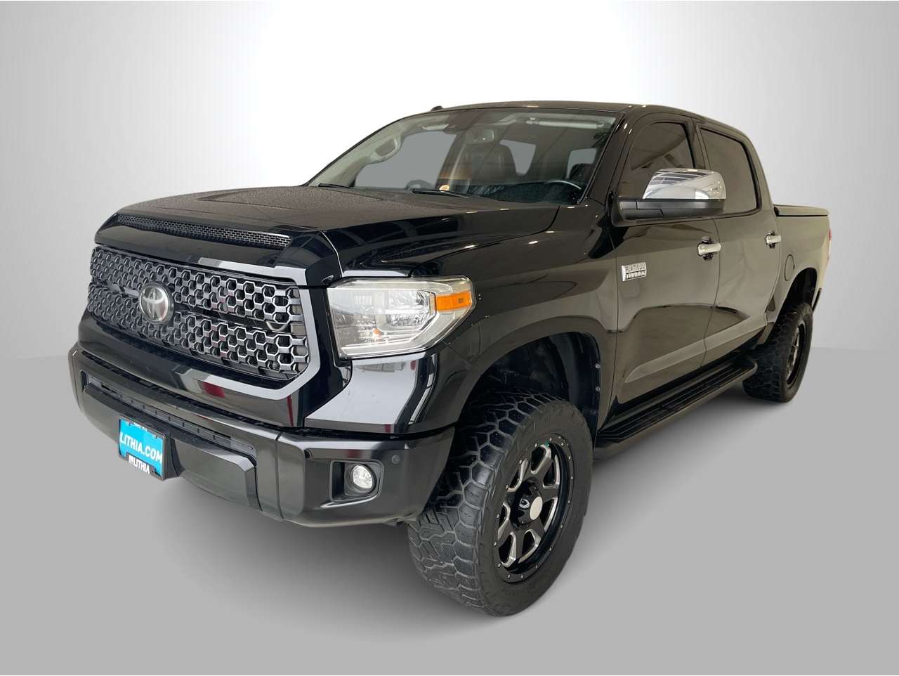 2019 Toyota Tundra Platinum's photo