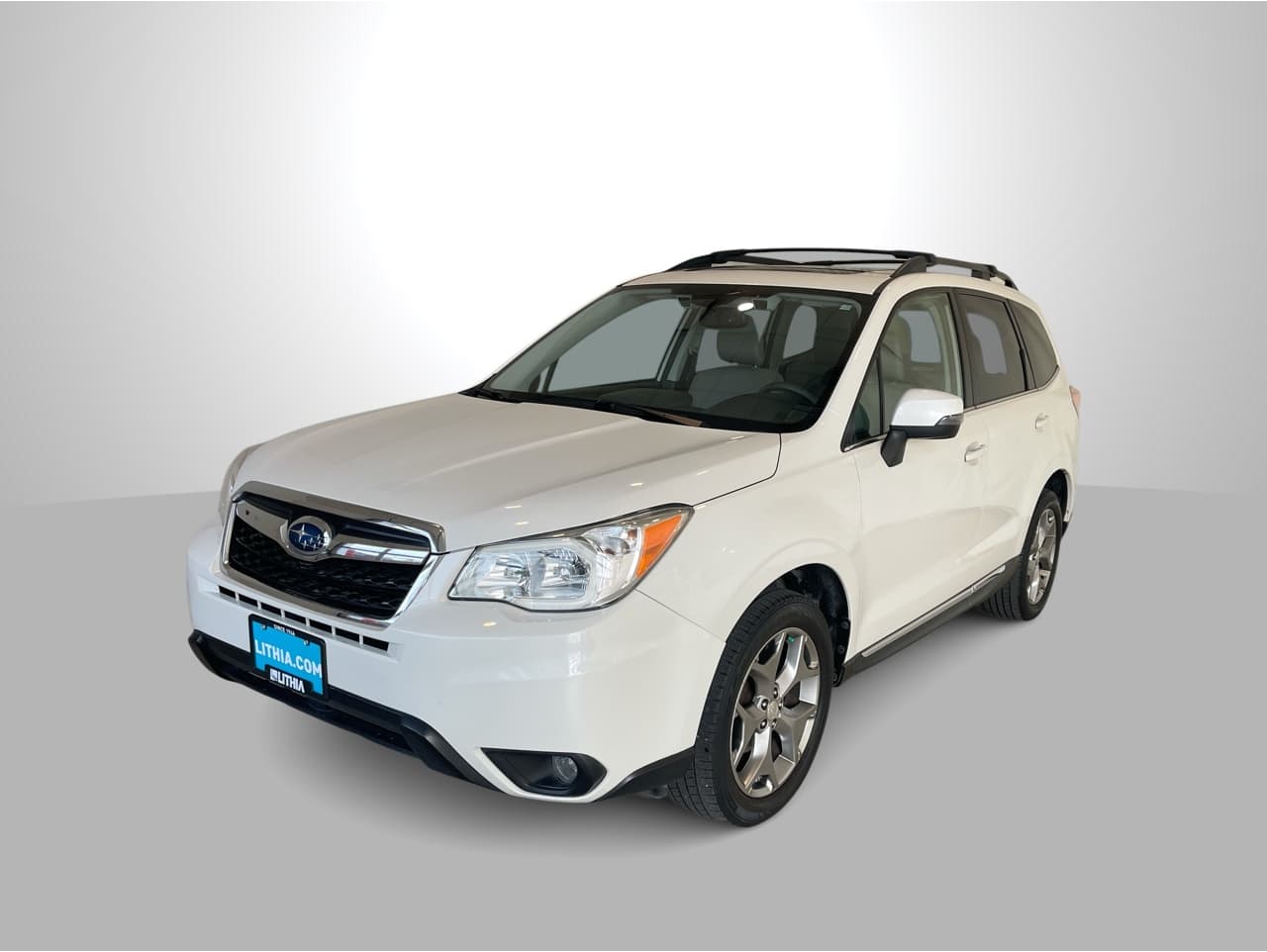 2016 Subaru Forester Touring's photo