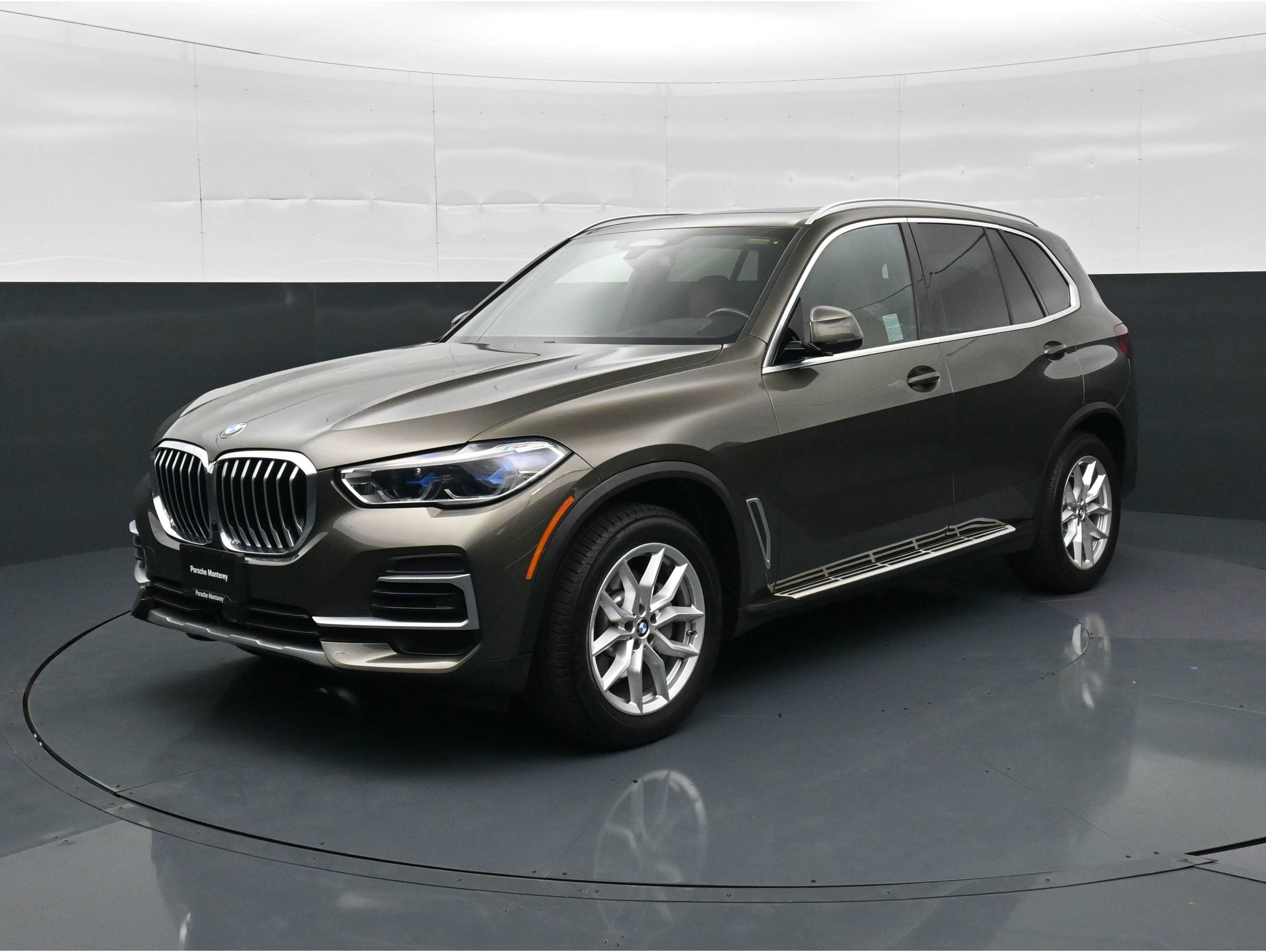 2023 BMW X5 40i