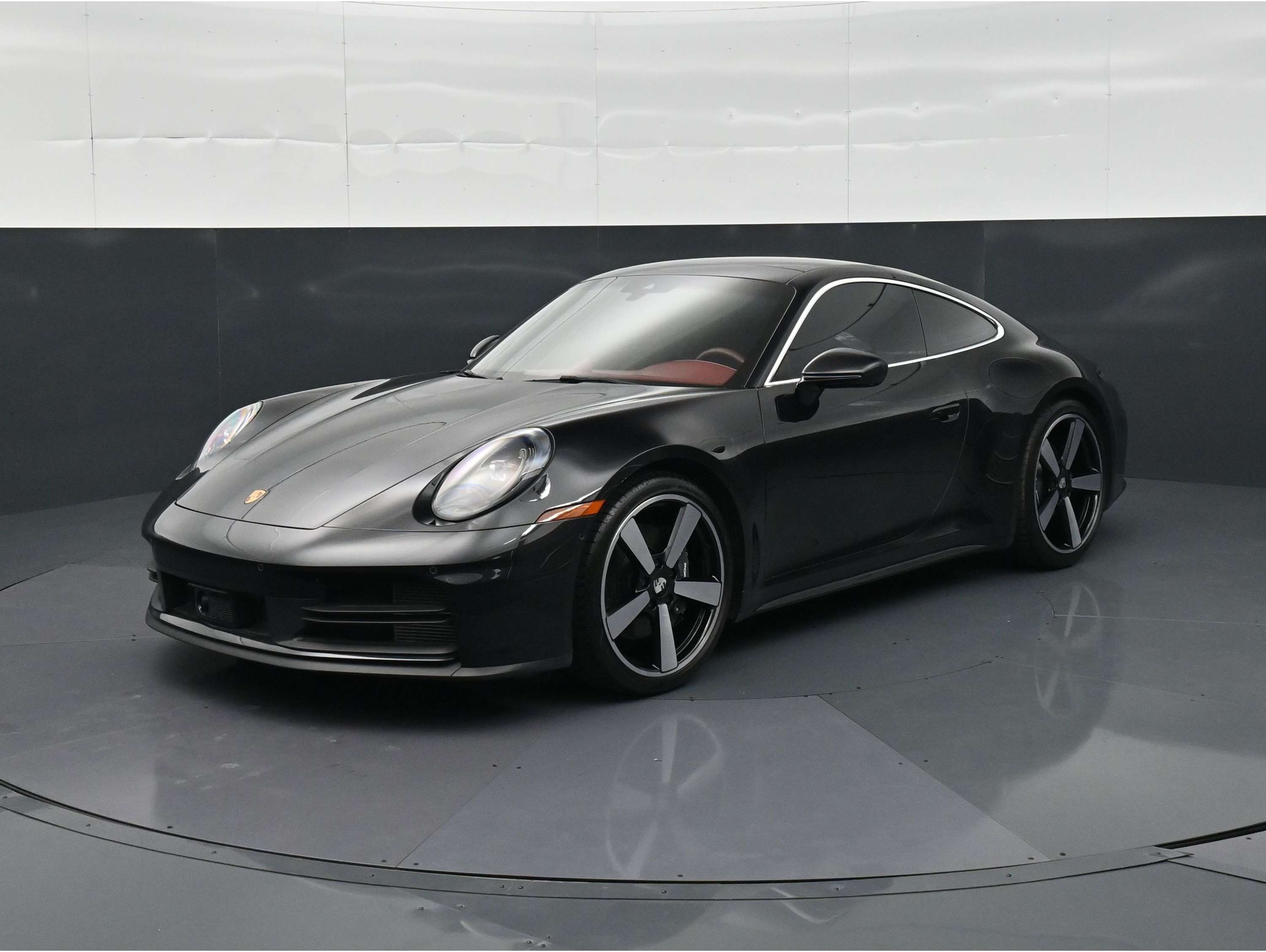 2025 Porsche 911