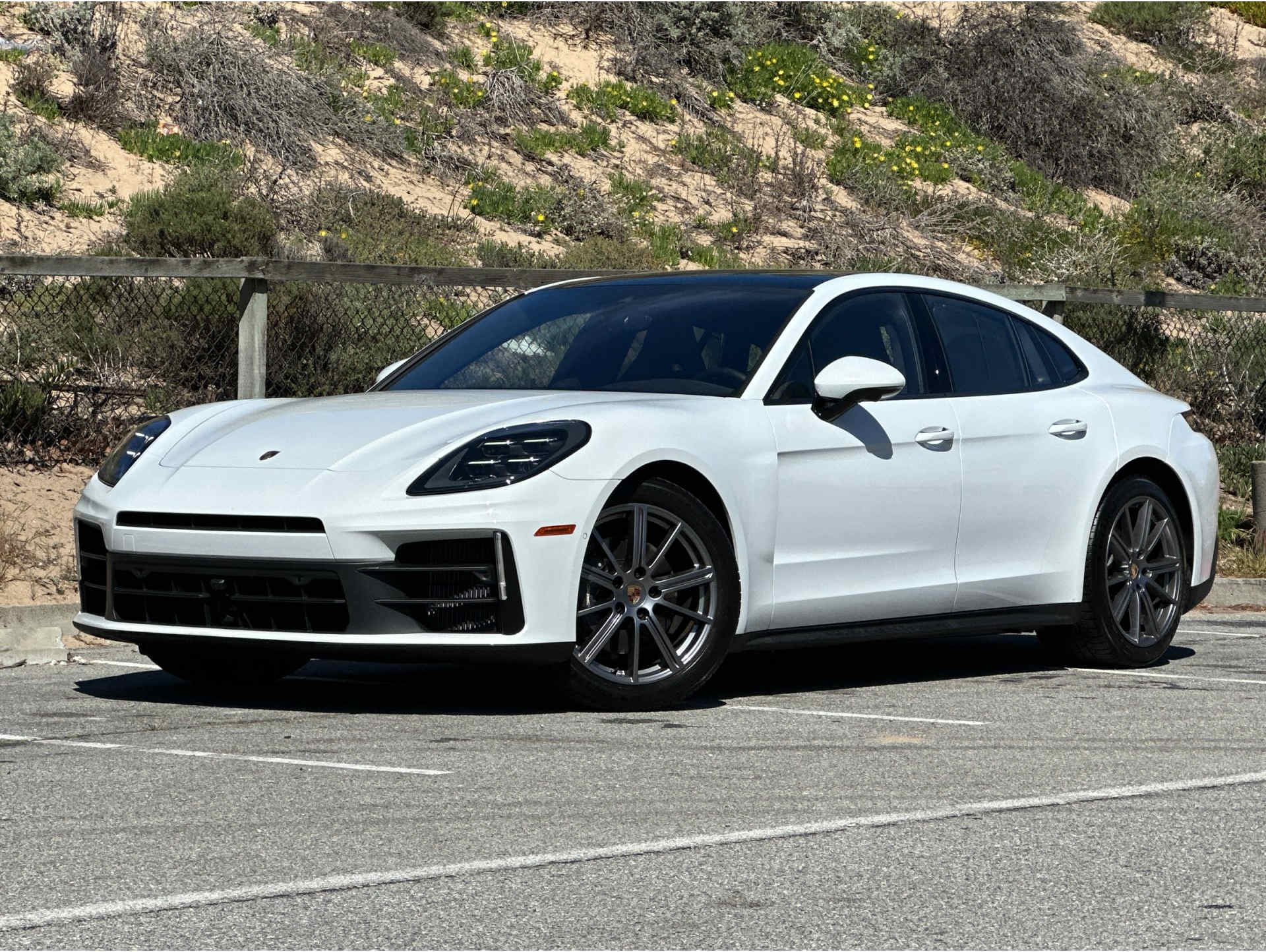 2025 Porsche Panamera Base
