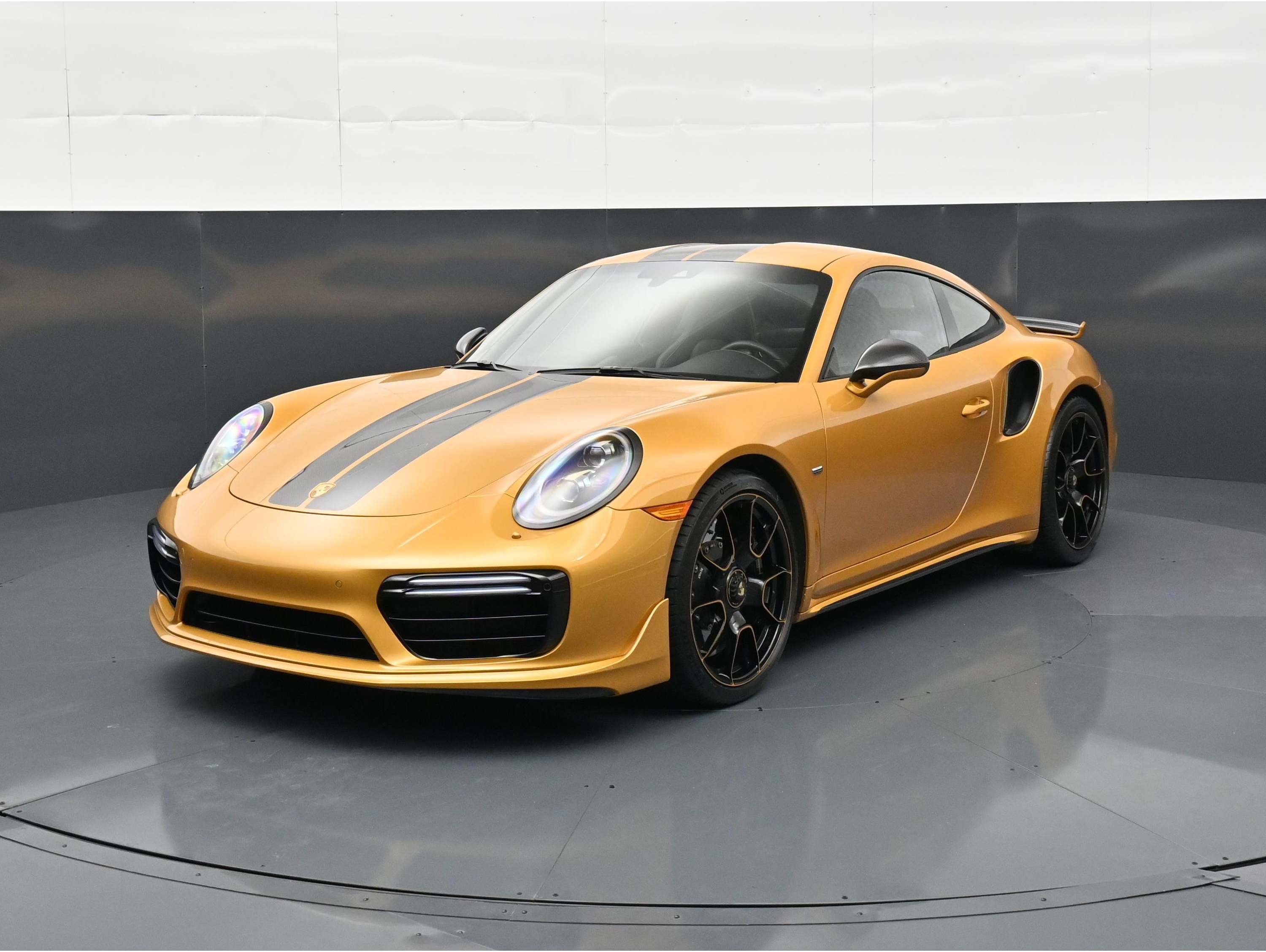 2018 Porsche 911 Turbo S