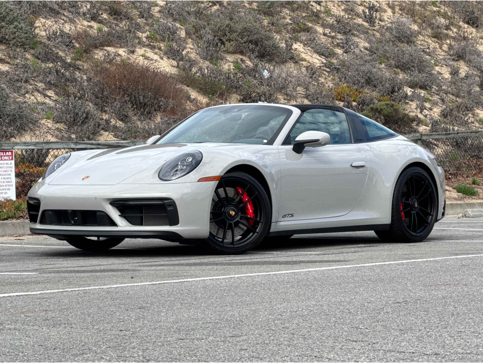 2023 Porsche 911 GTS