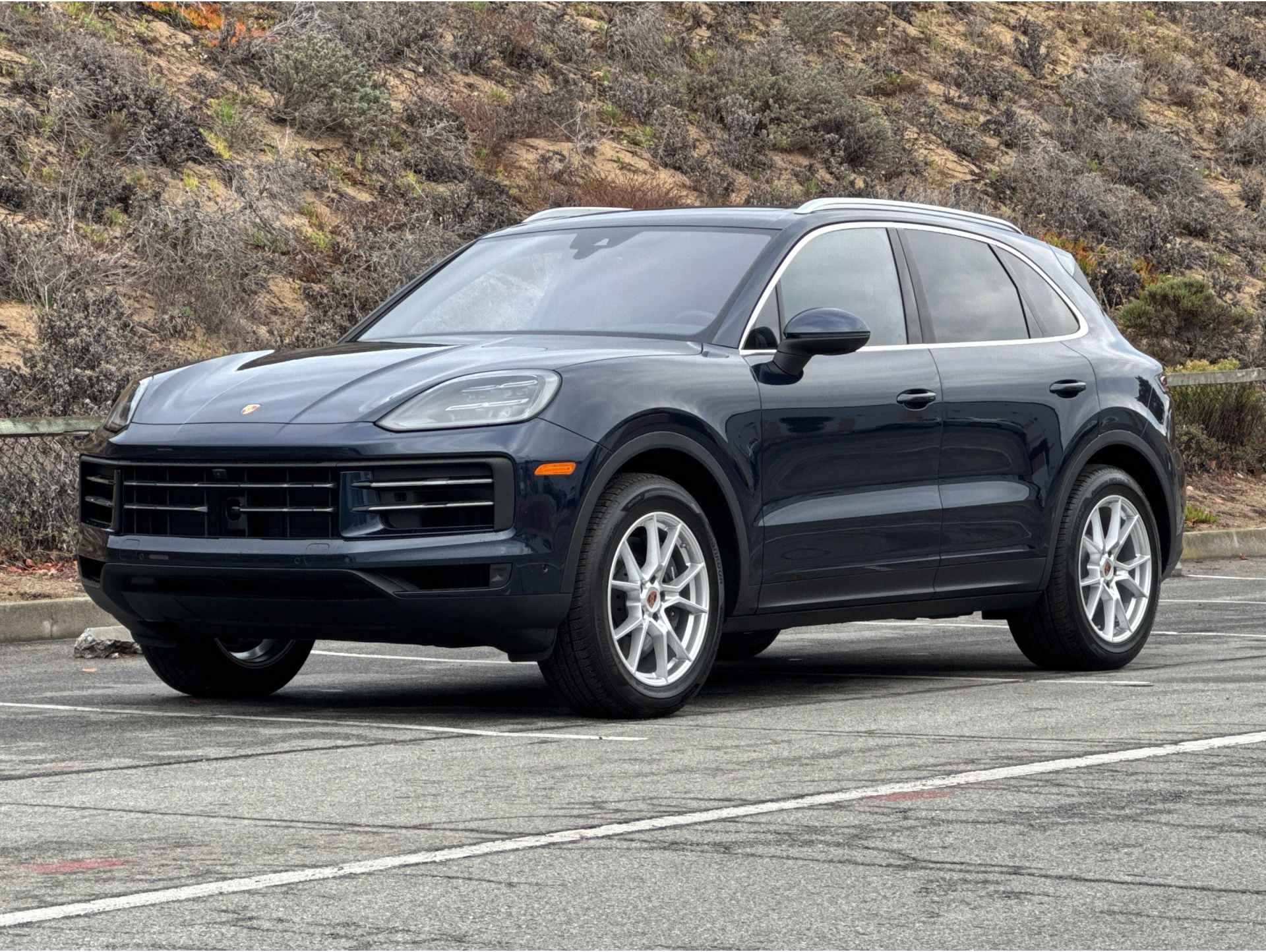 2025 Porsche Cayenne Base