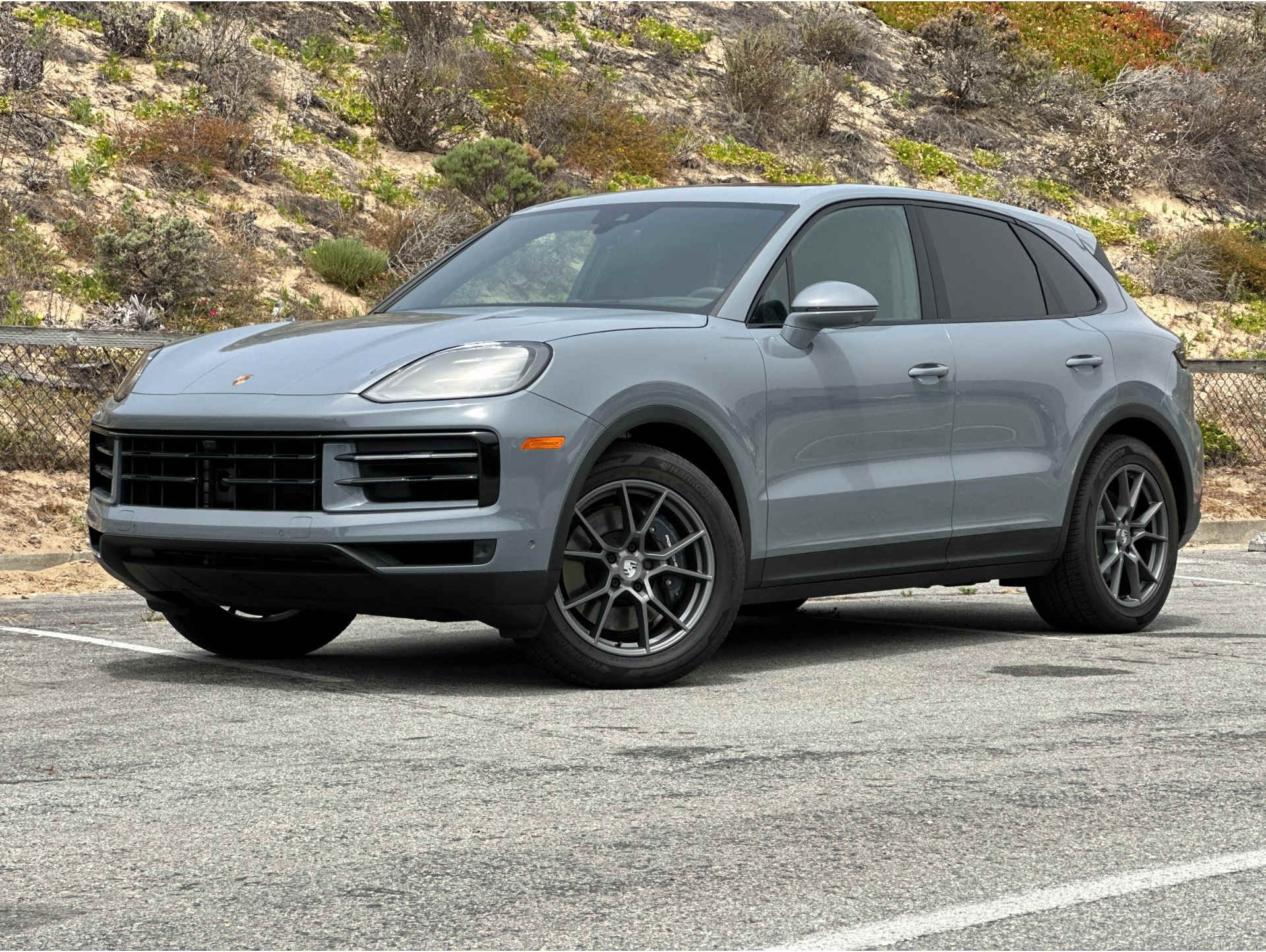 2025 Porsche Cayenne Base