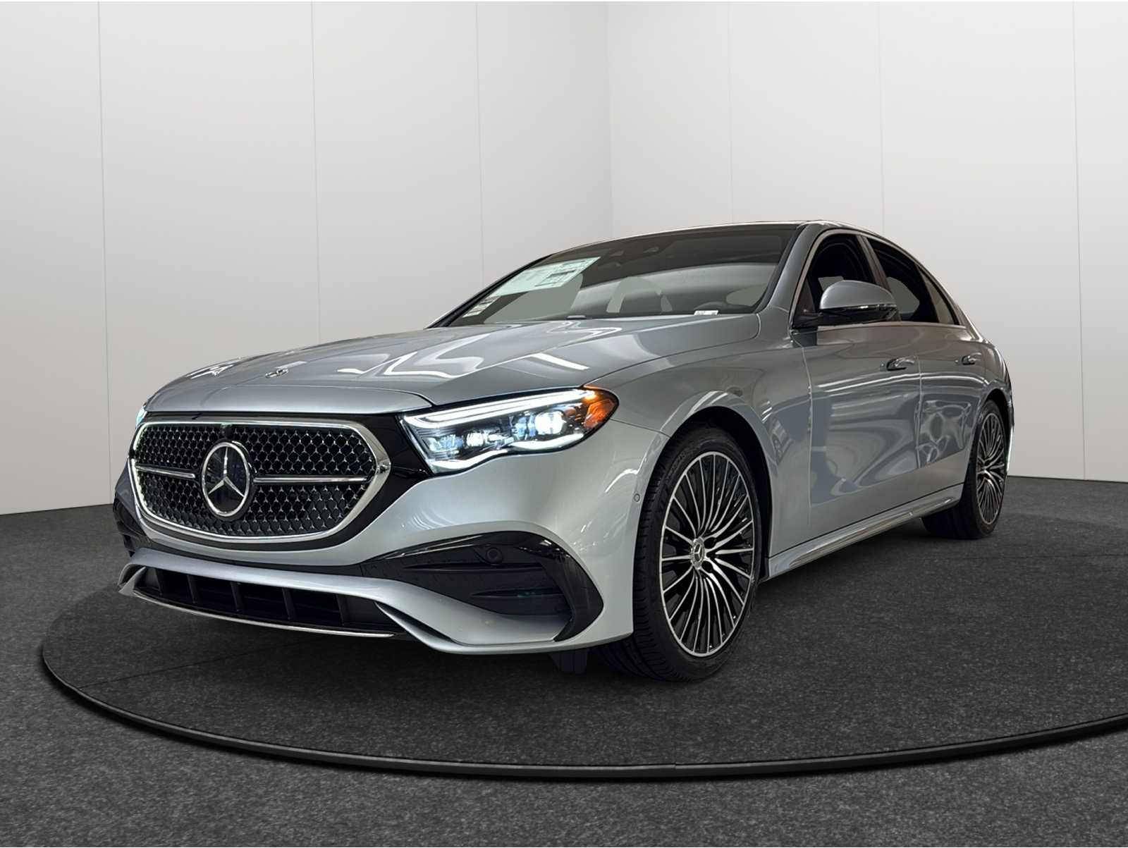 2026 Mercedes-Benz E-Class E350's photo