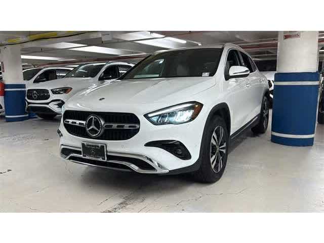 2025 Mercedes-Benz GLA GLA250's photo