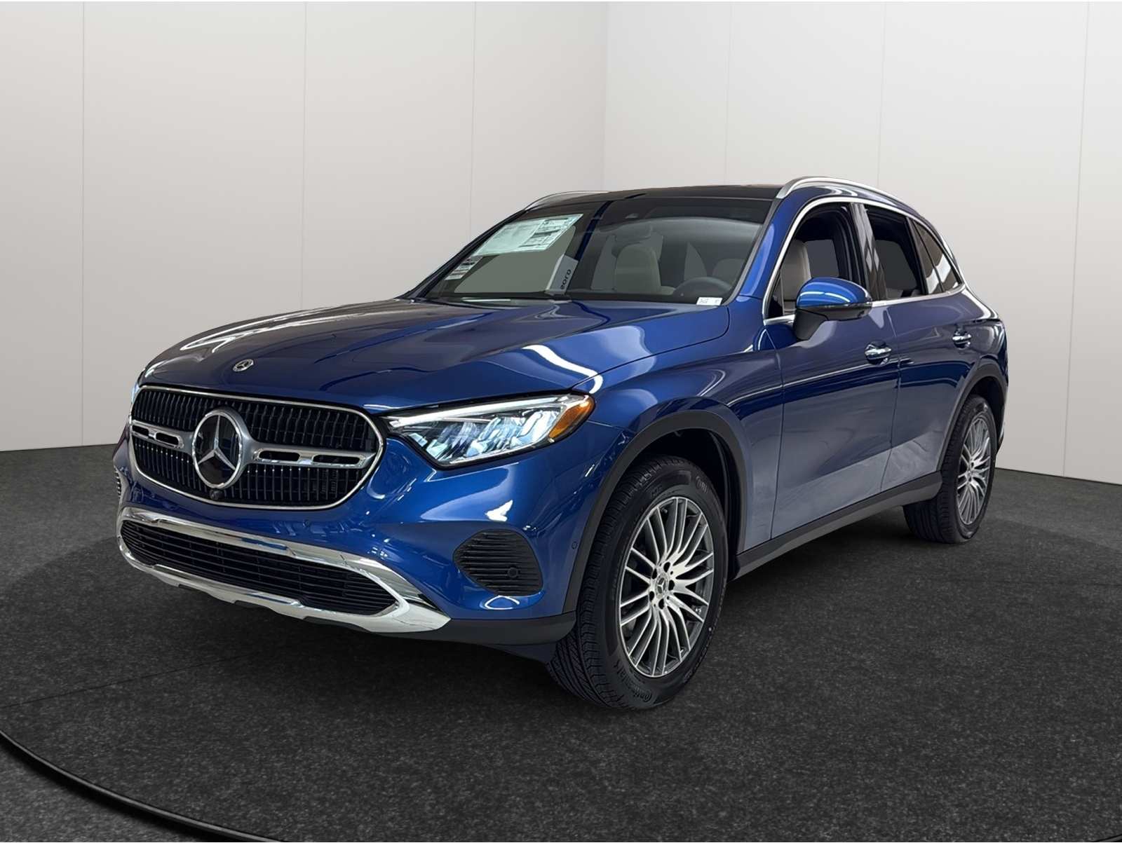 2026 Mercedes-Benz GLC