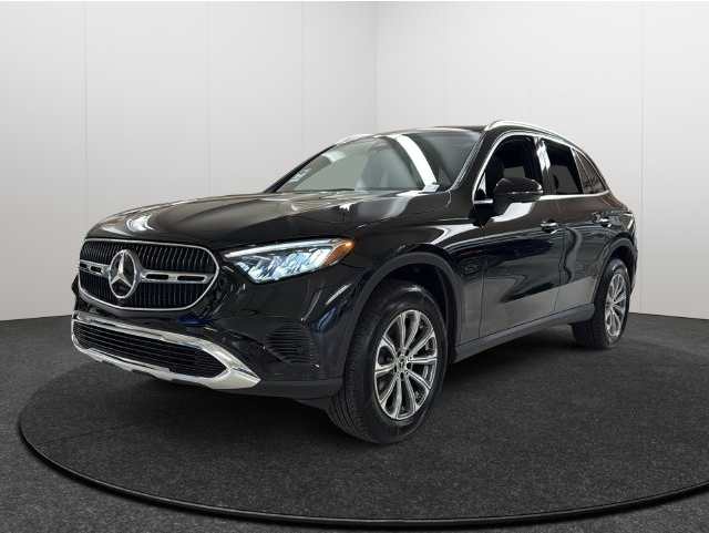 2026 Mercedes-Benz GLC Base