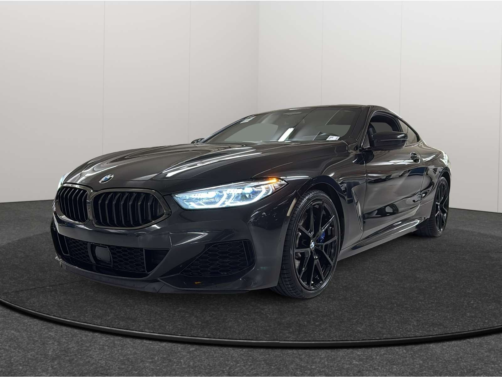 2022 BMW 8 Series M850i