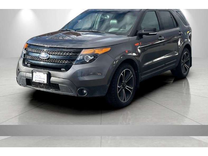 2015 Ford Explorer Sport's photo