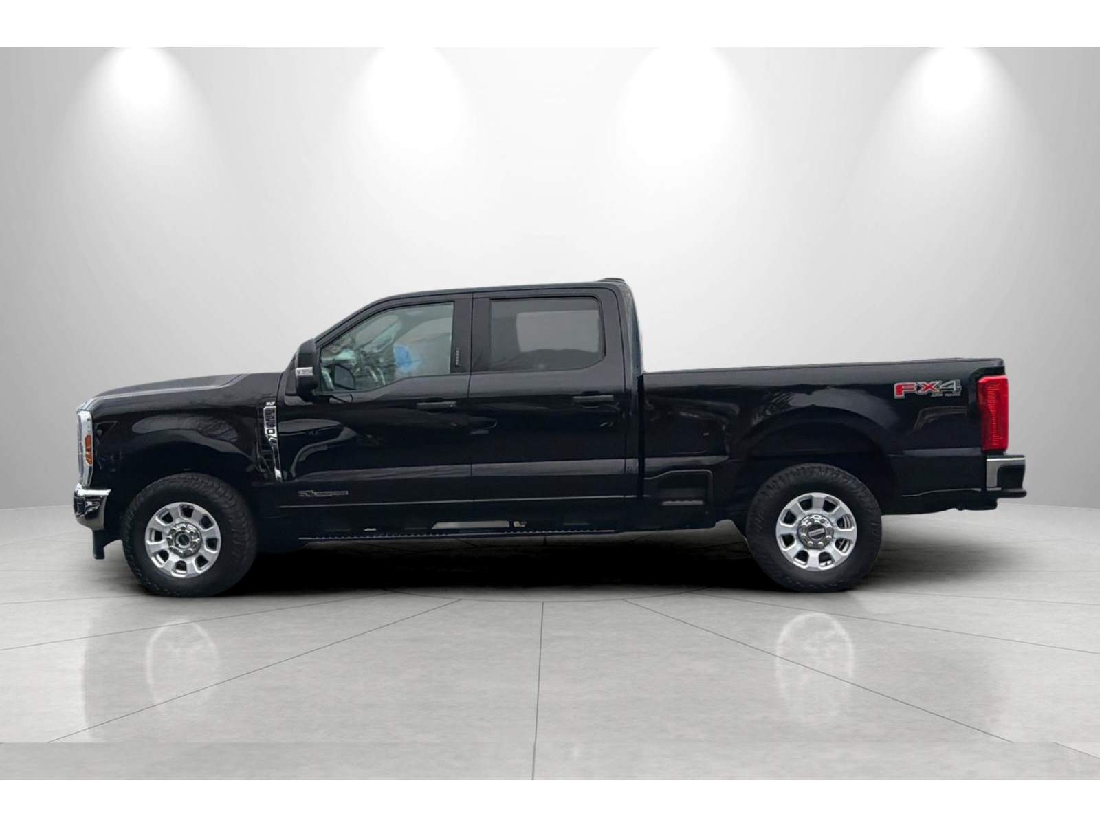 2024 Ford F-250 Super Duty XLT's photo