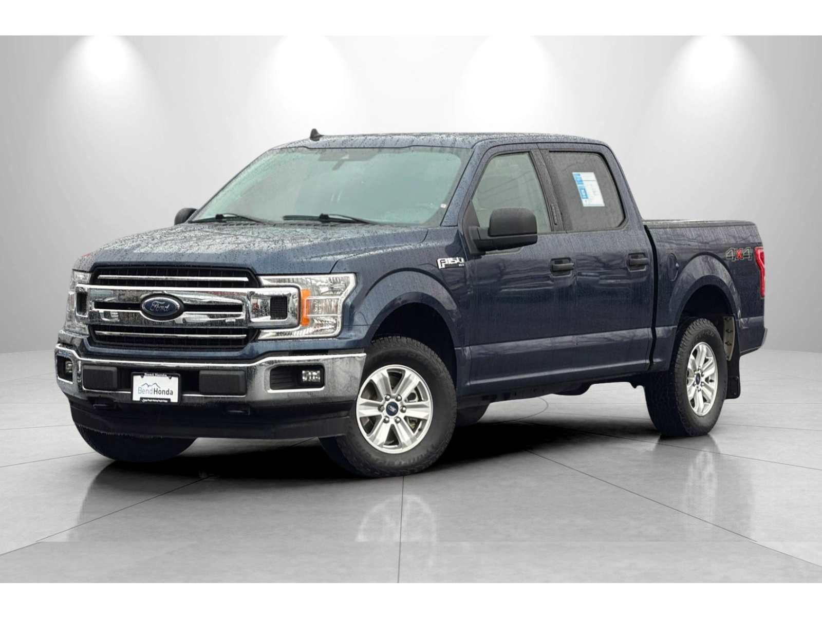 2020 Ford F-150 XLT's photo