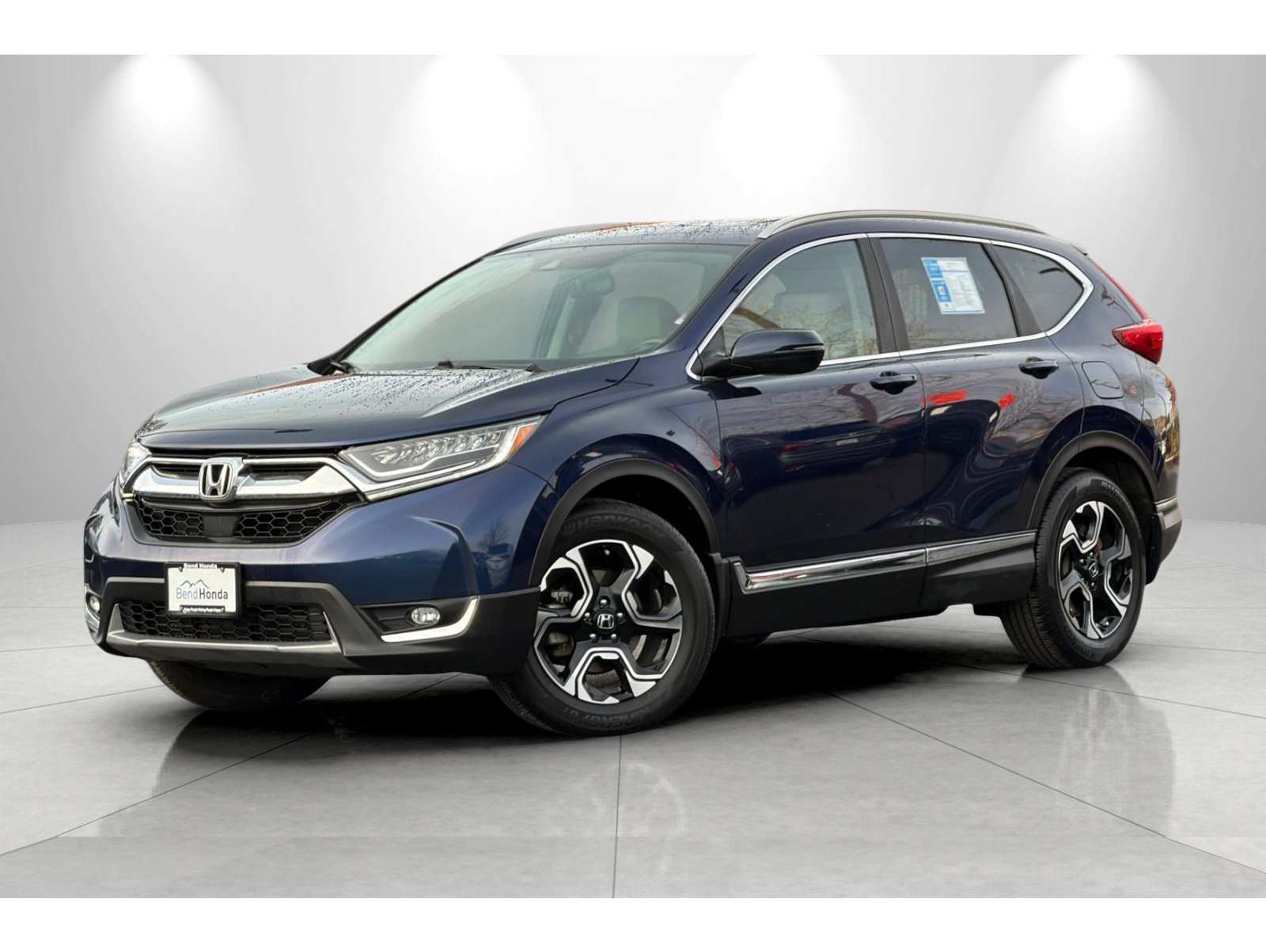 2017 Honda CR-V Touring's photo