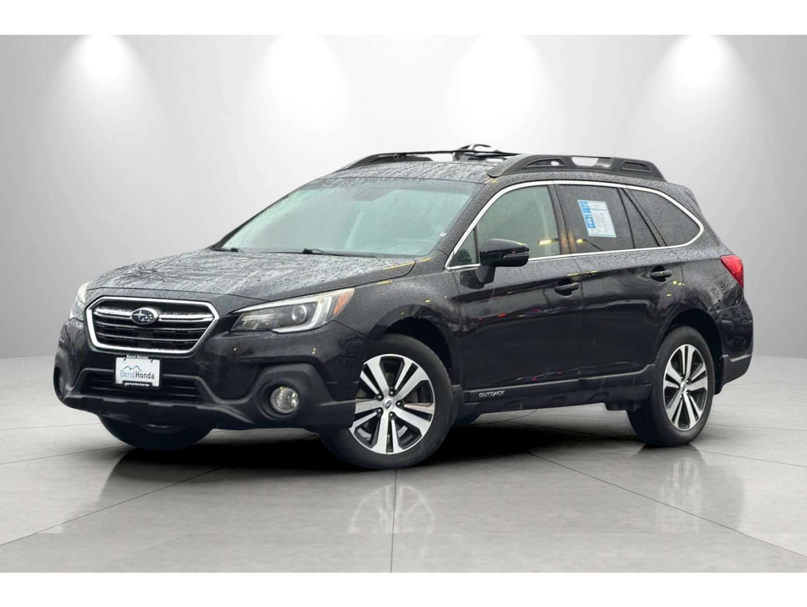 2019 Subaru Outback Limited's photo