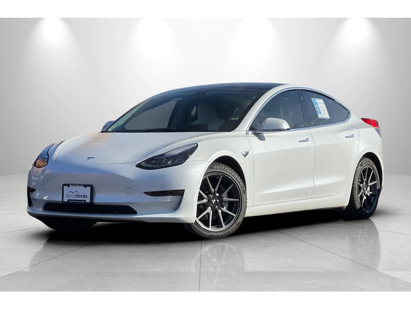 2019 Tesla Model 3 Long Range