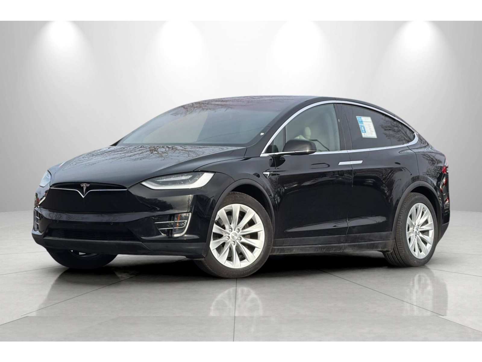 2020 Tesla Model X Long Range's photo