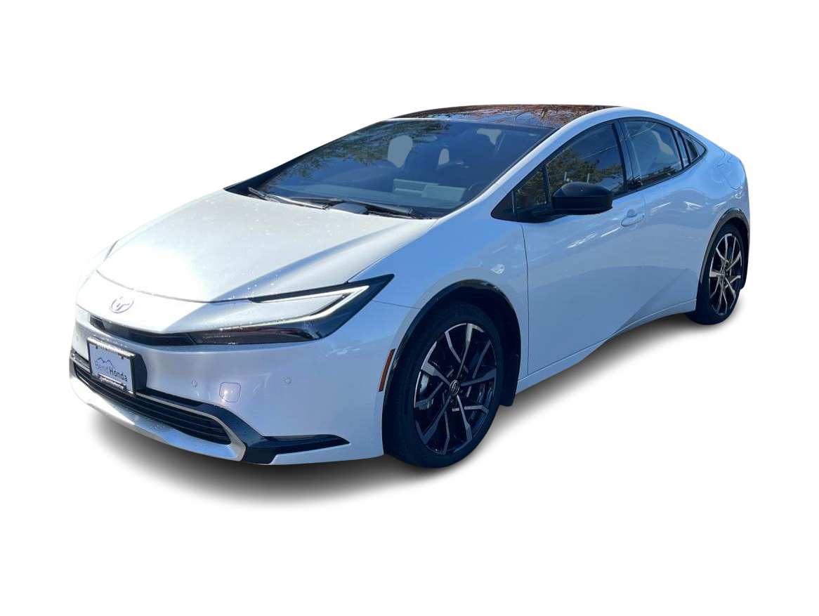 2025 Toyota Prius v  -
                  Bend, OR
