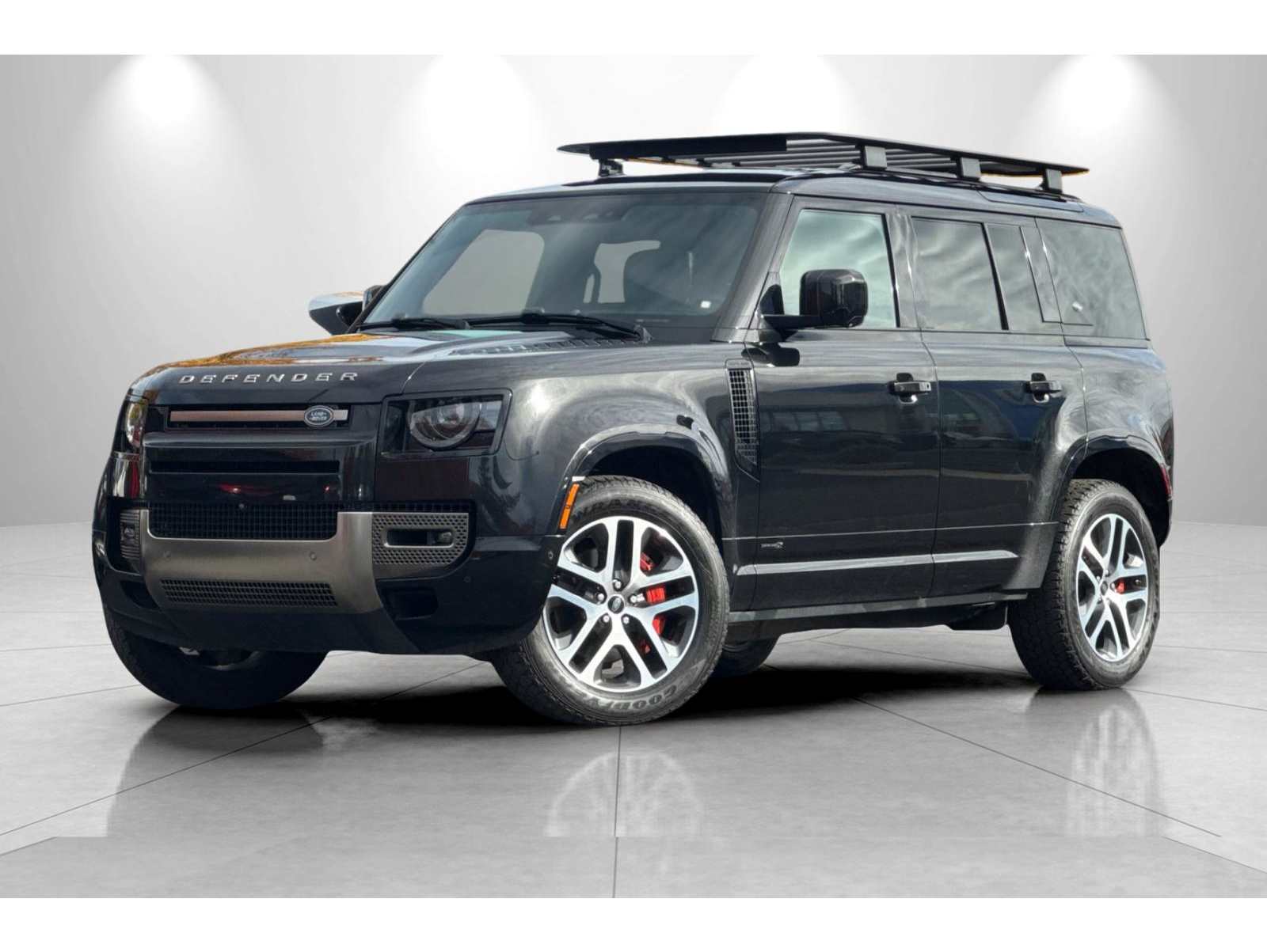2021 Land Rover Defender X's photo