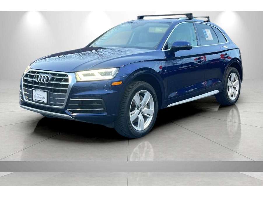 2018 Audi Q5 Premium Plus's photo