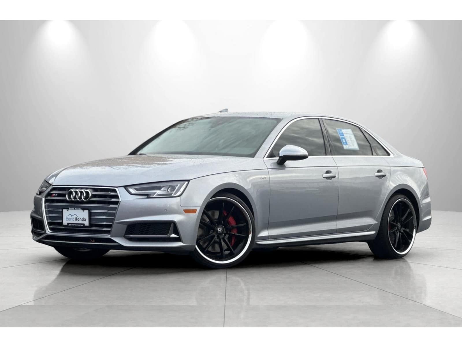 2018 Audi S4 Premium Plus's photo