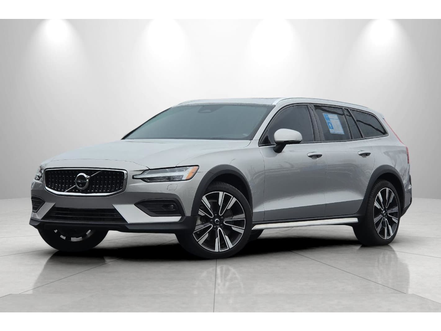 2024 Volvo V60 Cross Country