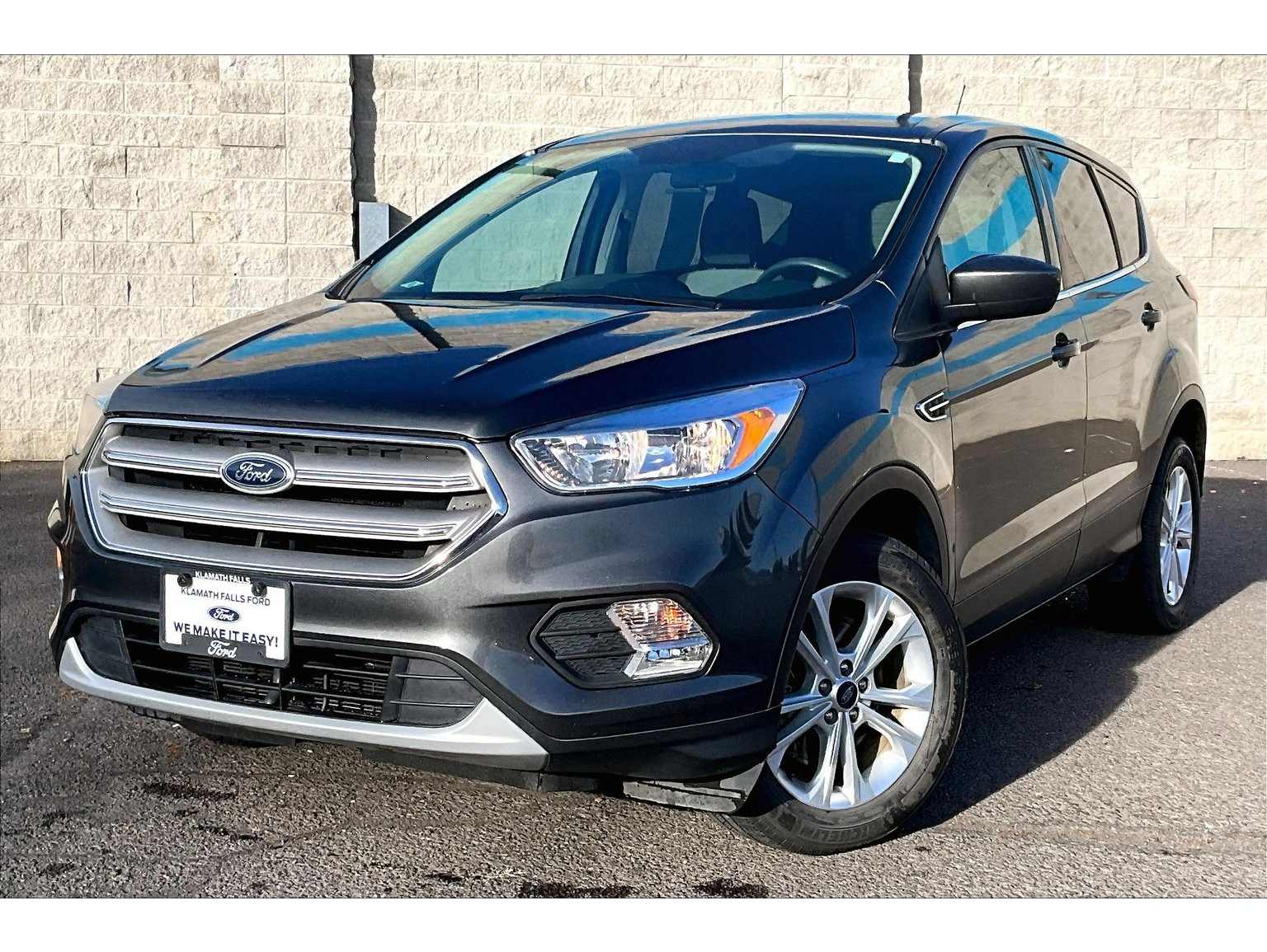 2019 Ford Escape SE's photo
