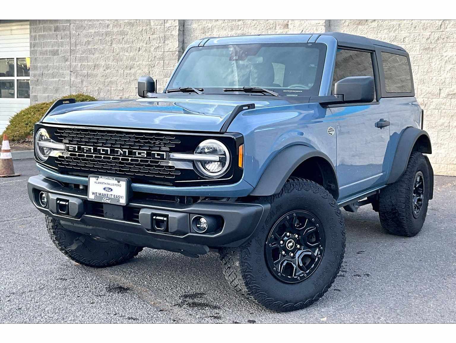 2023 Ford Bronco 2-Door Wildtrak's photo