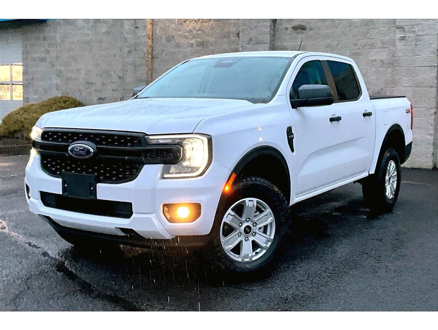 2025 Ford Ranger XL's photo